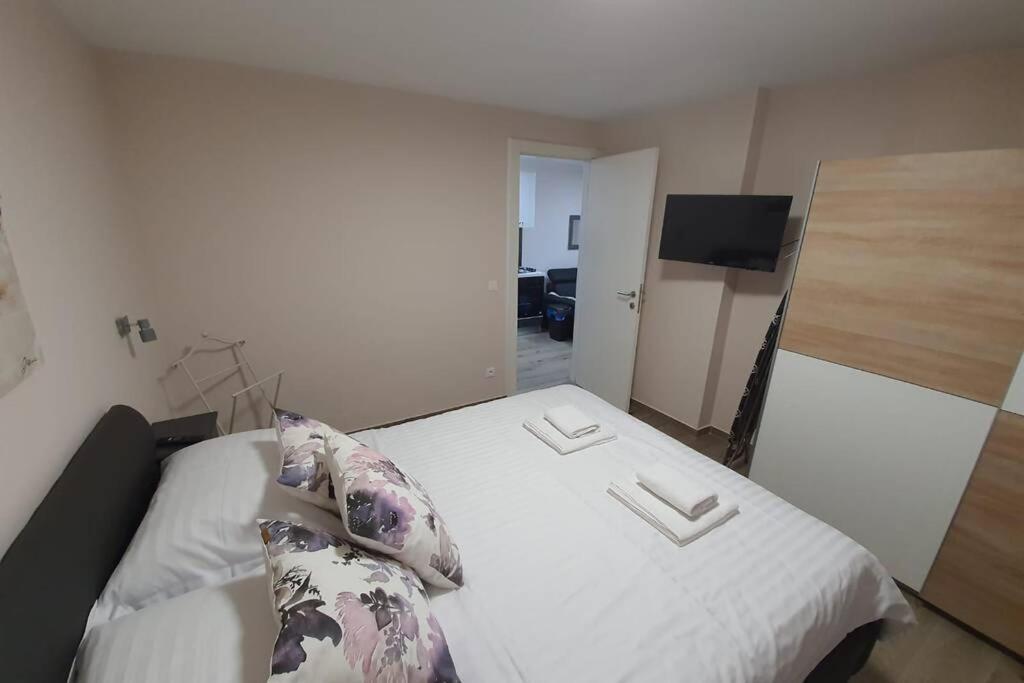 Apartment Punta Skala Villa Valentina Petrcane Luaran gambar